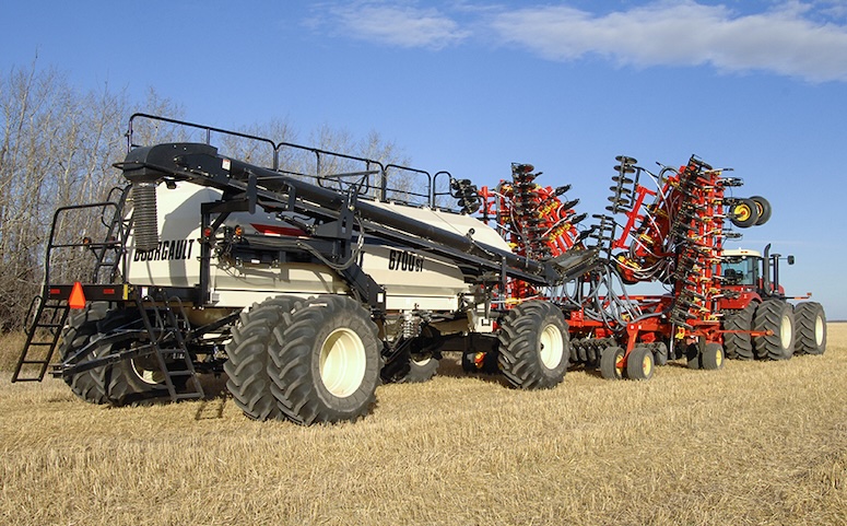 Bourgault 5810-72 (73 ft, 22.4 m, 12 in) Air Hoe Drill