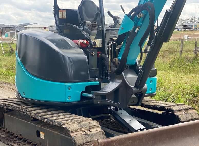 Airman AX50U-4 Mini Excavator Hydraulic Specs