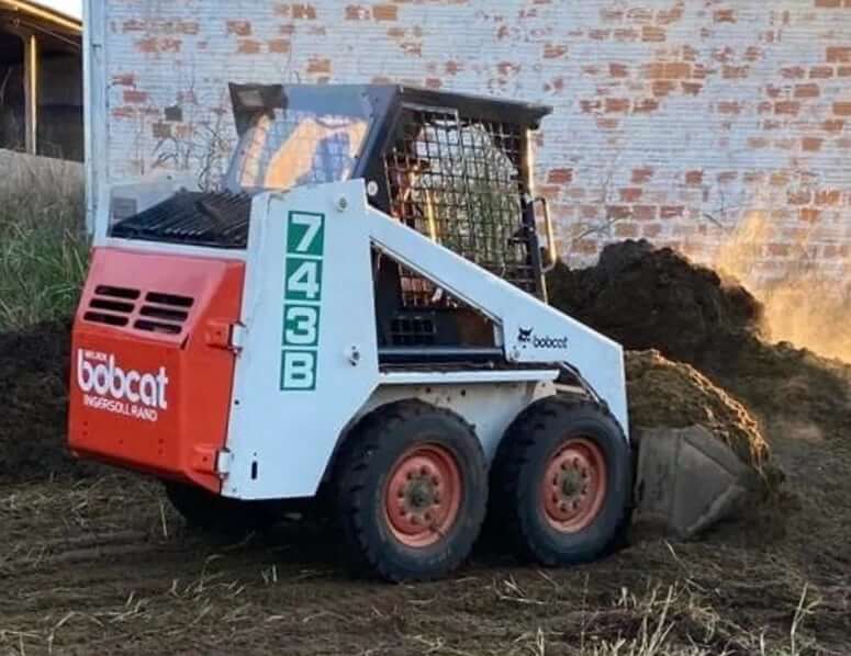 Bobcat 743B Skid Steer Loader Specs