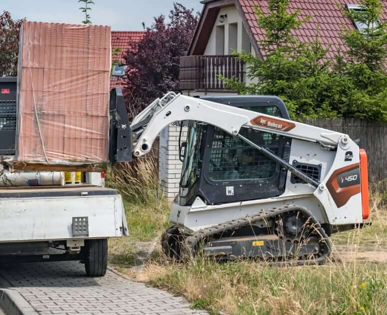 Bobcat T450 Compact Track Loader Capacity