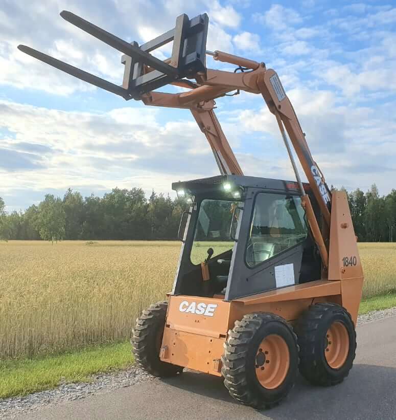 Case 1840 Skid Steer Loader Pallet Fork Attachment