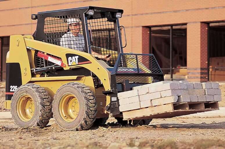 CAT 226 Skid Steer Loader Load Capacity