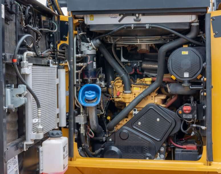 CAT 275 Service Refill Capacities