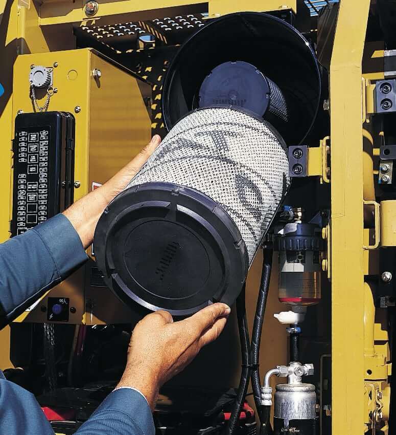 CAT 320C Service Refill Capacities