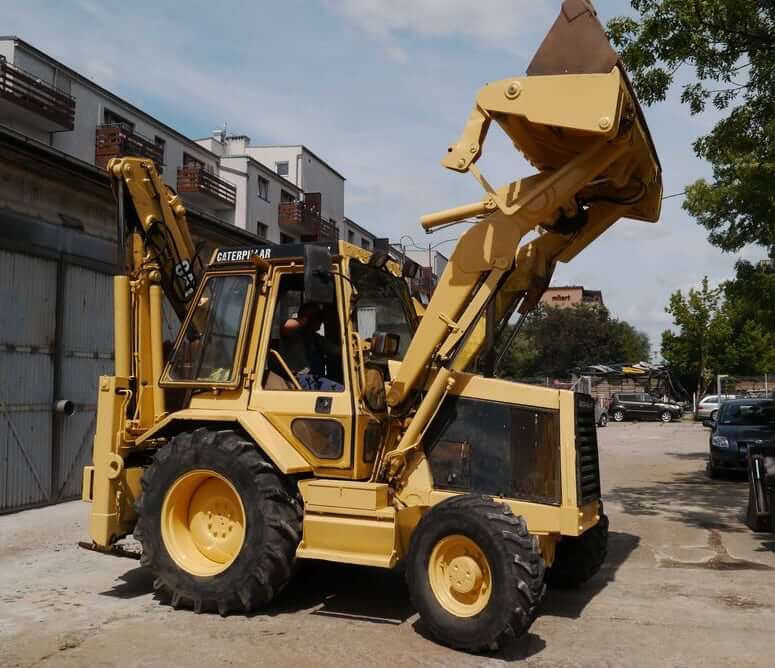 CAT 438 Series II Backhoe Loader Capacity