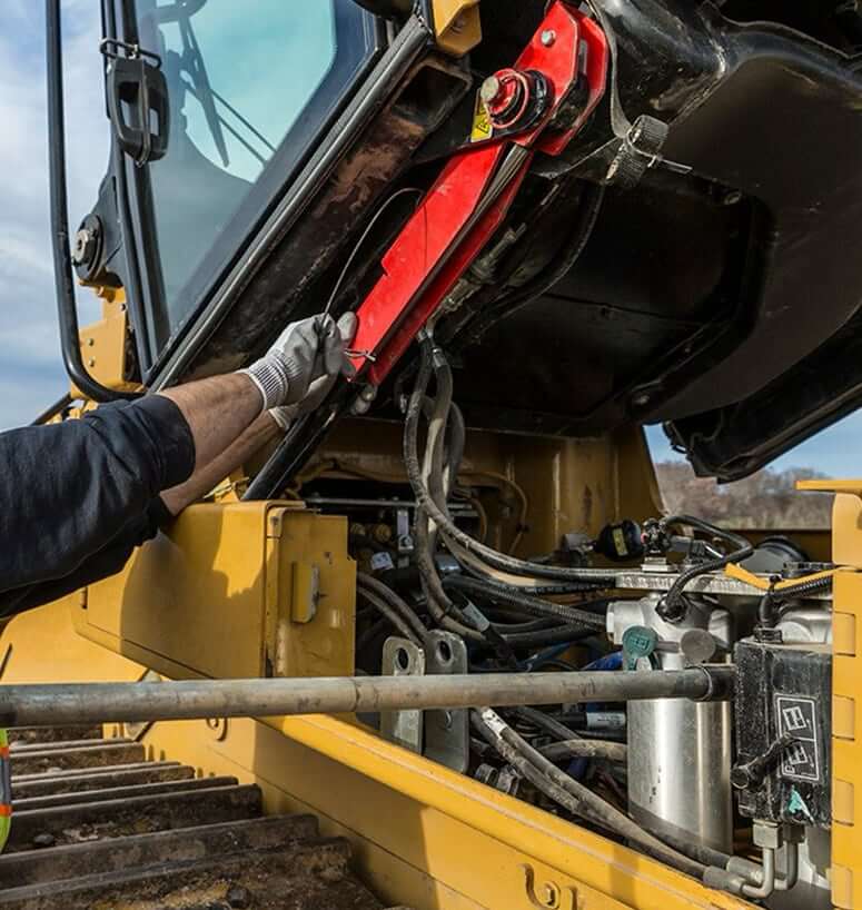 CAT 963 Crawler Loader Service Refill Capacities