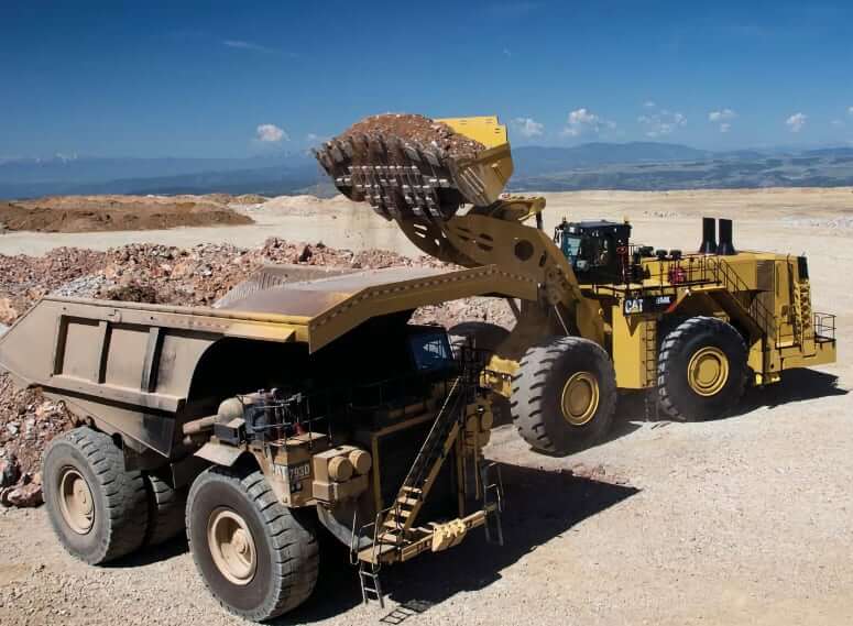 CAT 994K Wheel Loader Dumping Height