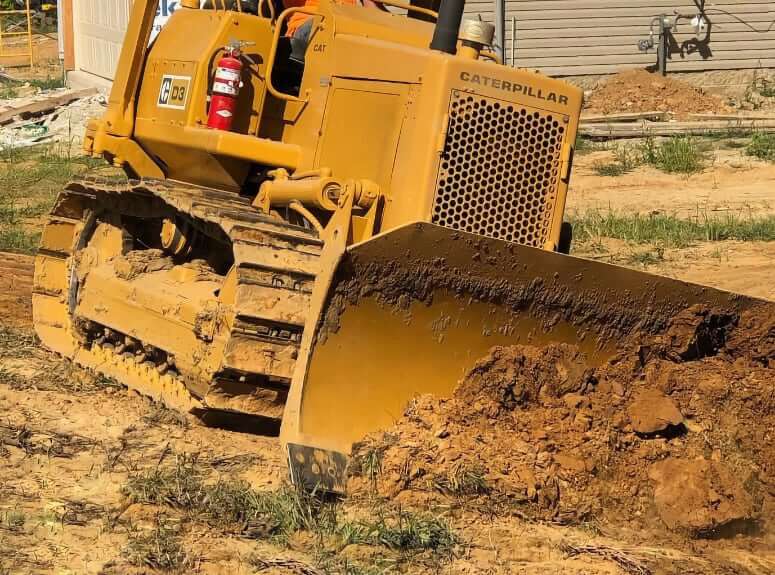 CAT D3 Dozer (1972 - 1979) with Straight Blade