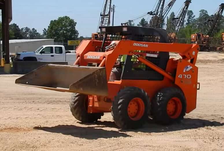 Doosan 470 Plus Skid Steer Loader Specs