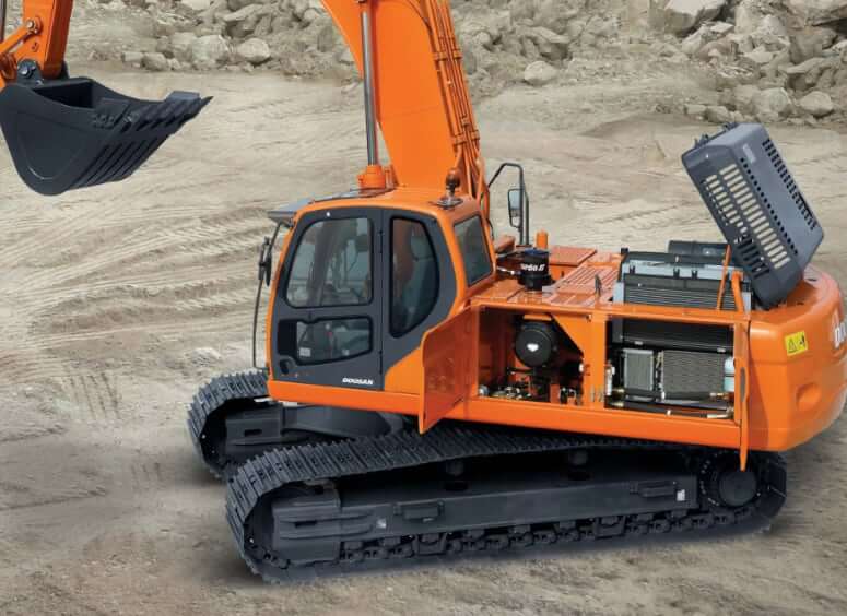 Doosan DX340LC Service Refill Capacities