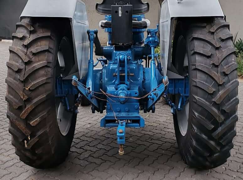 Ford 5000 Tractor Rear PTO and 3-Point Hitch Capacity
