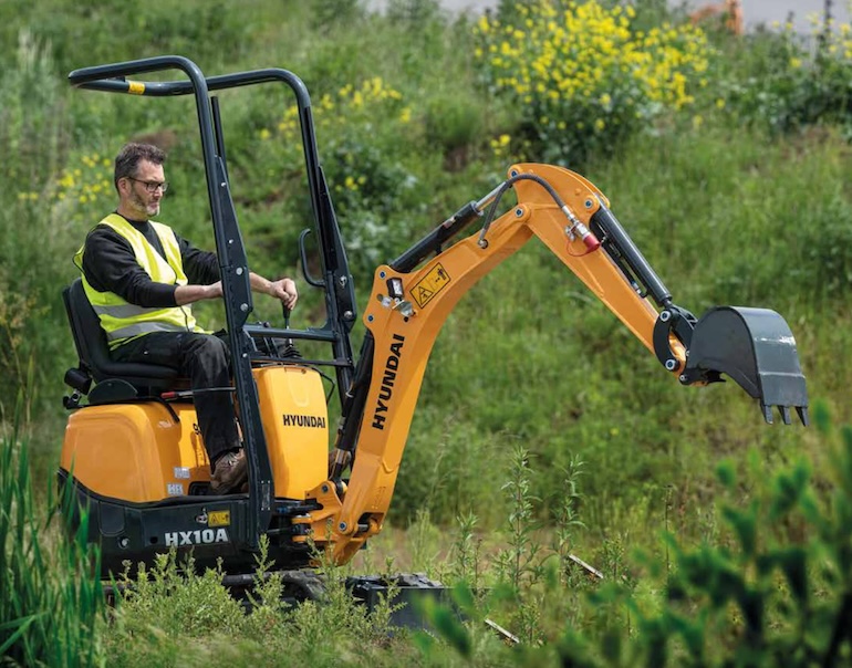 Hyundai HX10A Mini Excavator with ROPS