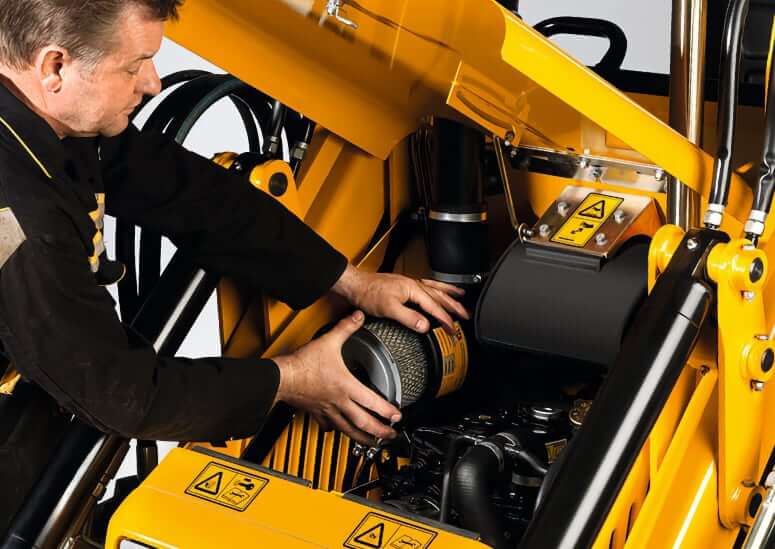 JCB 1CX Backhoe Loader Service Refill Capacities
