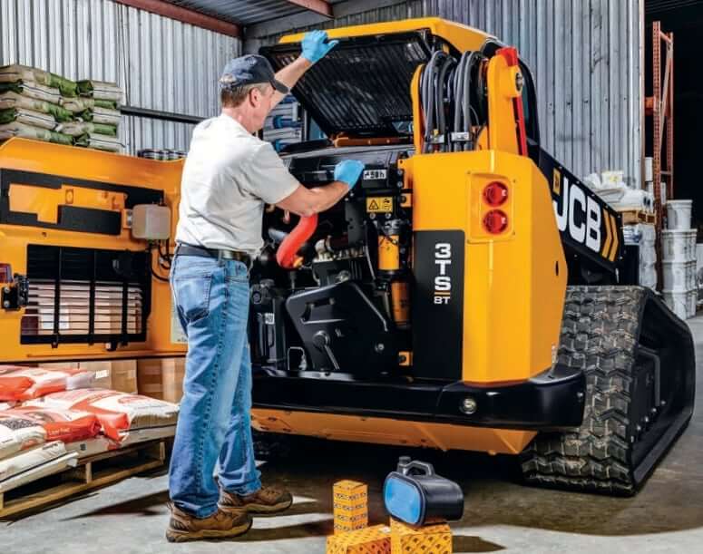 JCB 3TS-8T Teleskid Service Refill Capacities