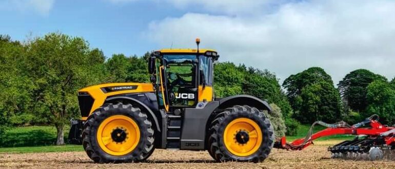JCB Launches New Fastrac 6000 Series Tractors