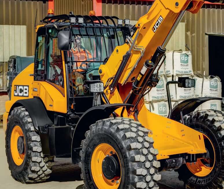 JCB TM420 Wheel Loader Hydraulic Specs
