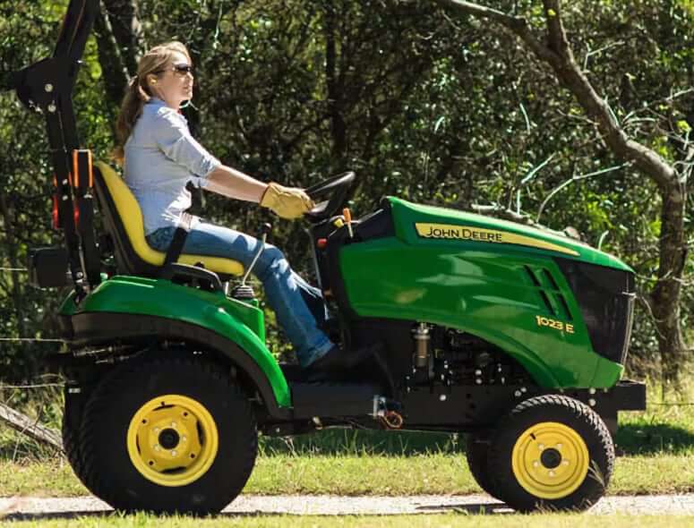John Deere 1023E Tractor Transmission Specs