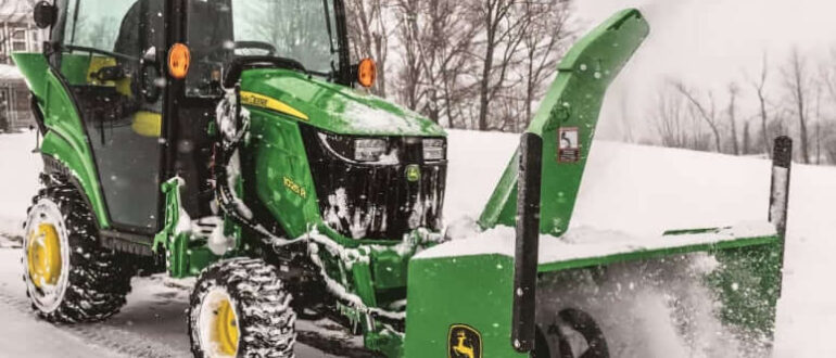 John Deere 1025R with 54-inch Snowblower