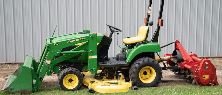 John Deere 2210 Compact Utility Tractor Attachment List