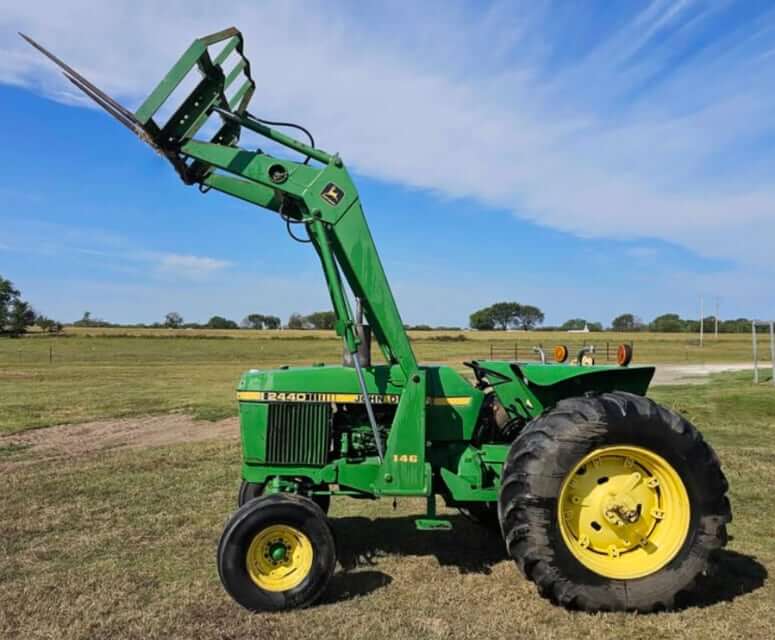John Deere 2440 Tractor Attachments