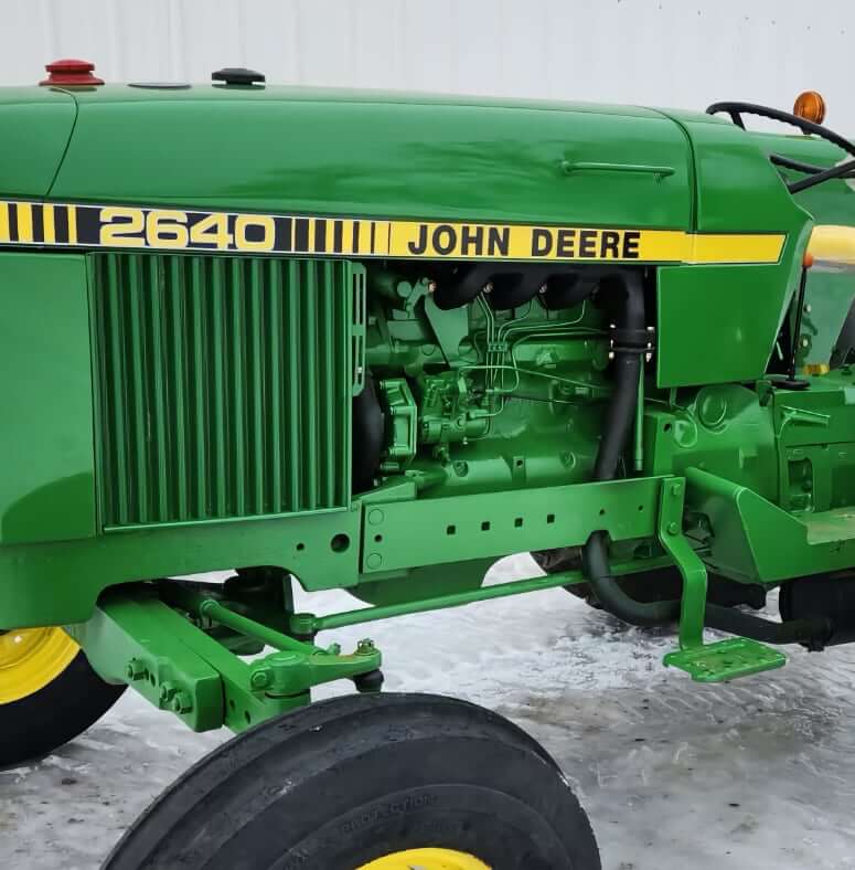 John Deere 2640 Engine Horsepower