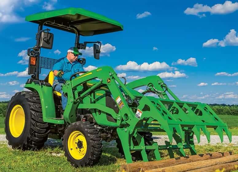 John Deere 3032E Tractor with 300E Loader