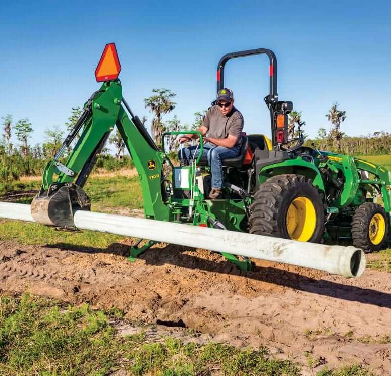 John Deere 3038E Tractor with 370B Backhoe