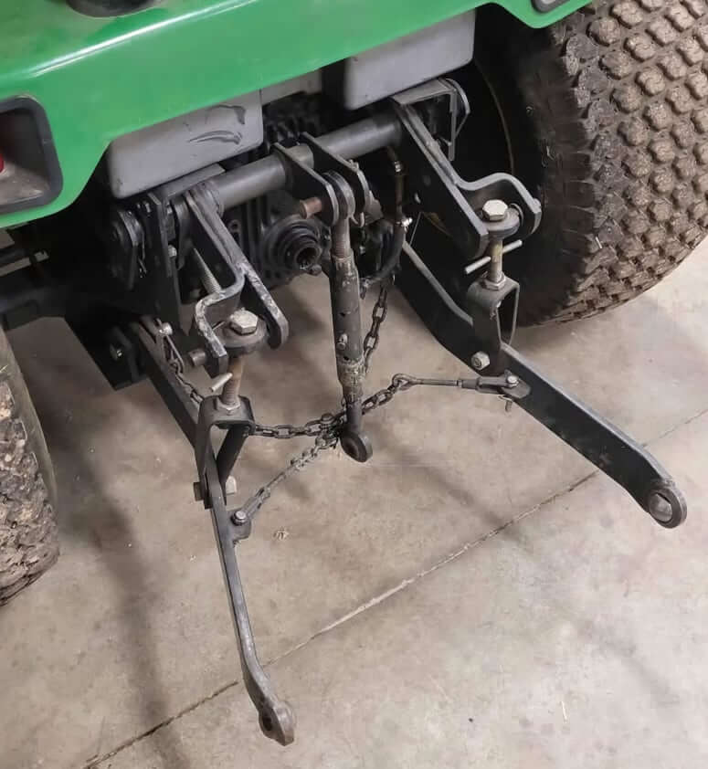 John Deere 318 Garden Tractor with 3-Point Hitch