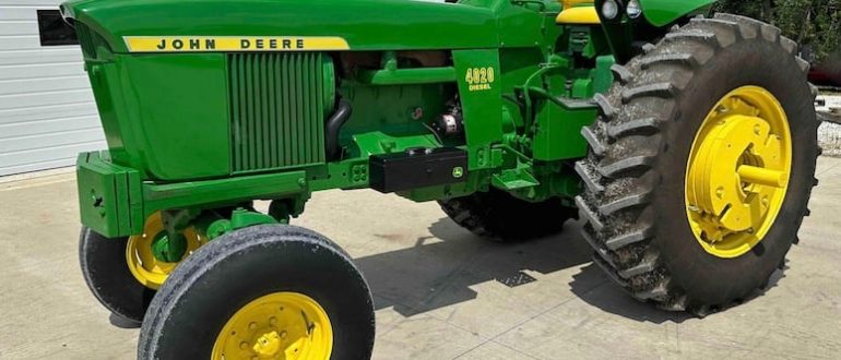 John Deere 4020 Row-Crop Tractor
