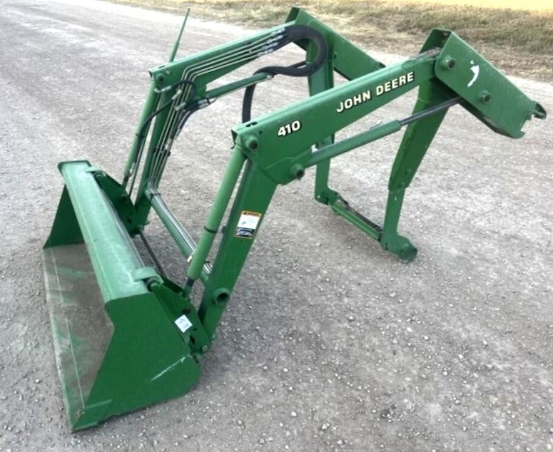 John Deere 410 Front Loader Attachment