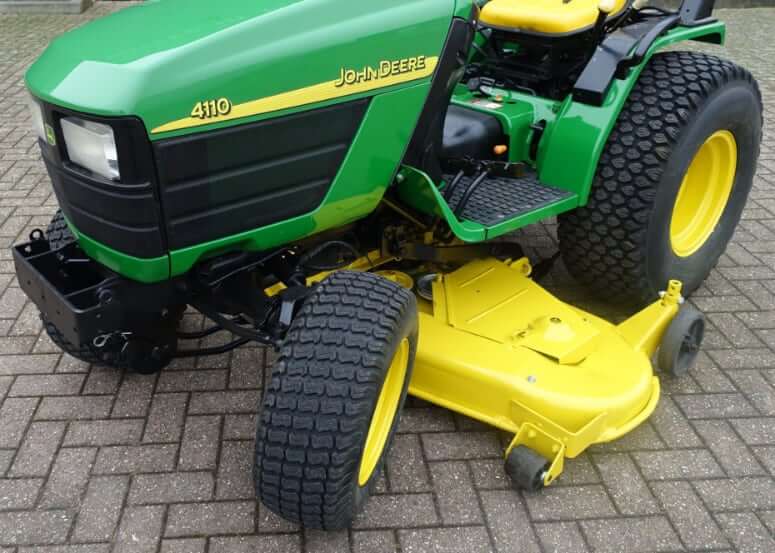 John Deere 4110 Compact Tractor Tires