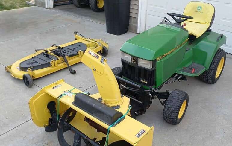 John Deere 425 Tractor Attachments