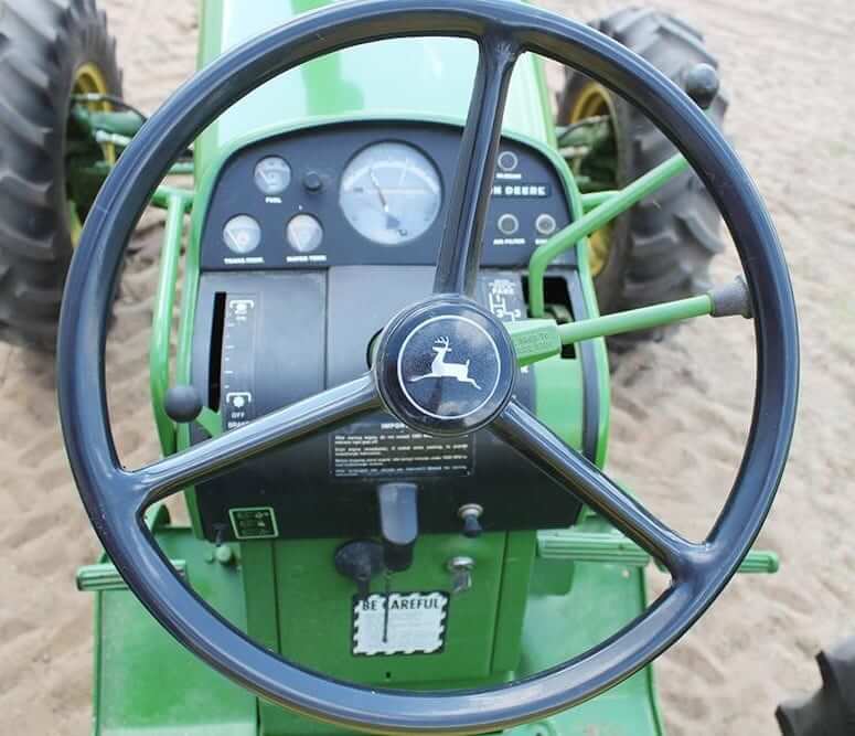 John Deere 4320 Row-Crop Tractor Dashboard