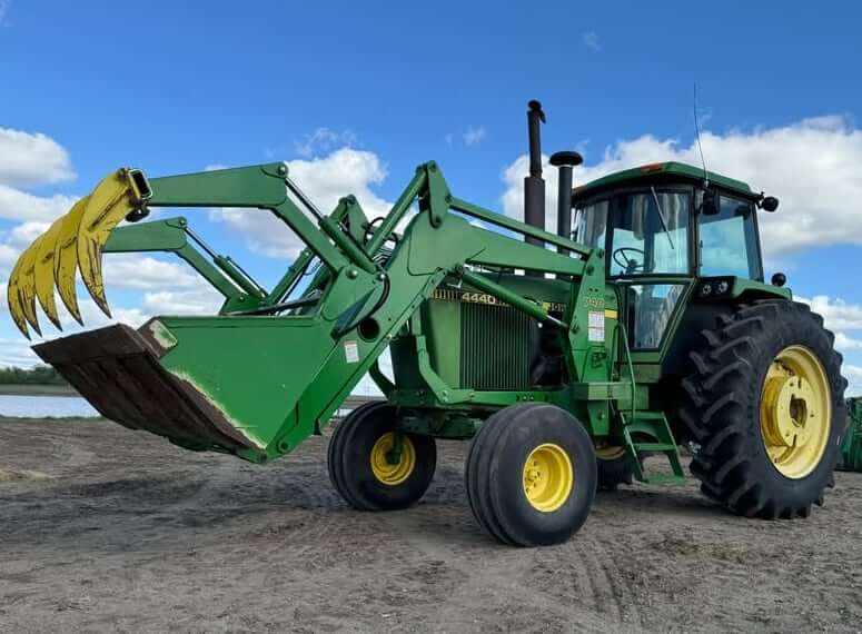 John Deere 4440 Attachments