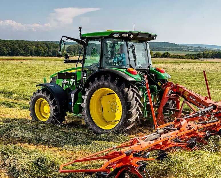 John Deere 5075M Tractor Capacity