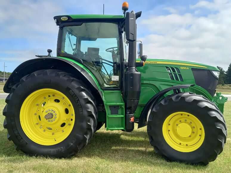 John Deere 6195R 4WD Tractor Dimensions and Weight