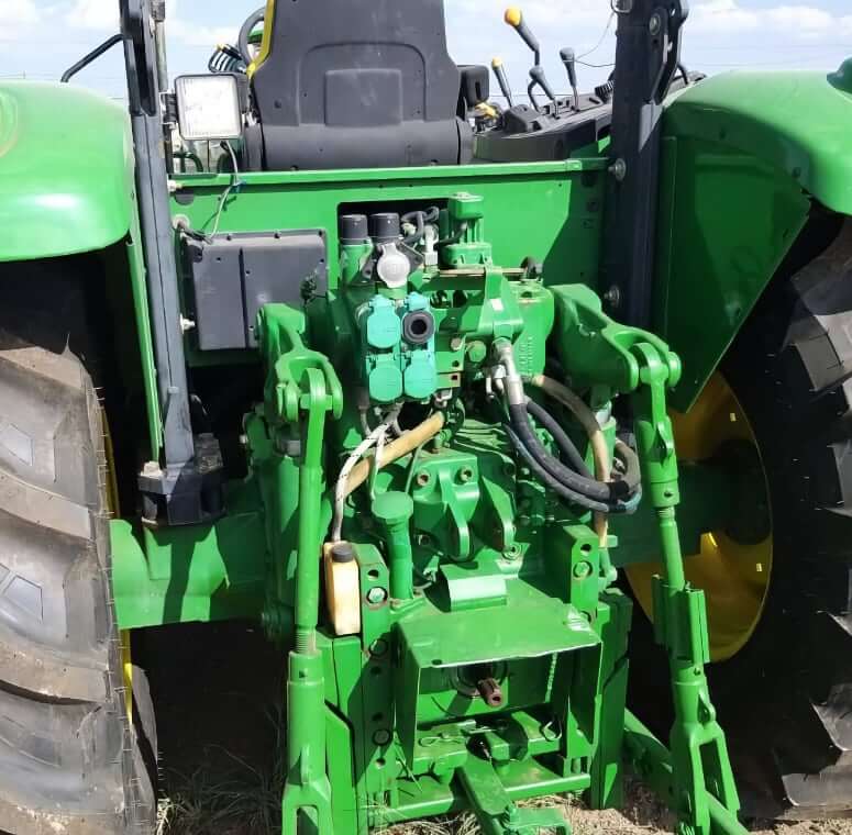John Deere 6420L MFWD Tractor Rear PTO and 3 Point Hitch