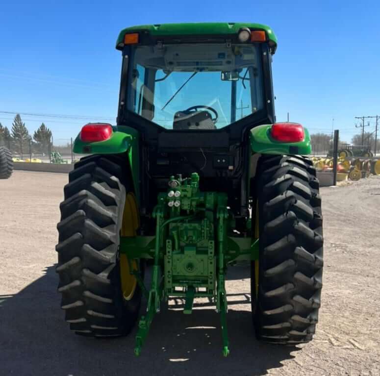 John Deere 6715 Rear PTO and 3-Point Hitch Specs