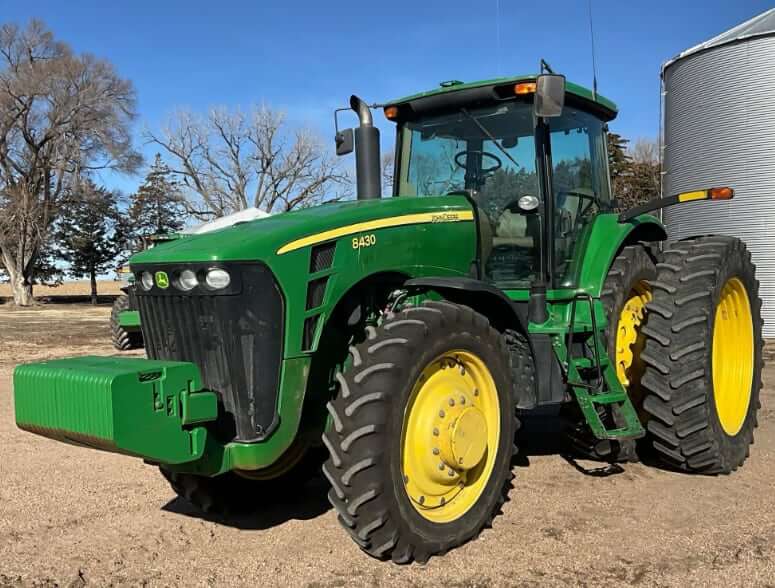 John Deere 8430 Tractor Capacities