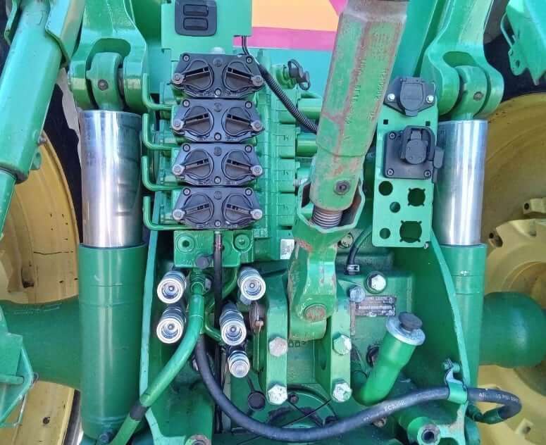 John Deere 8430 Tractor Hydraulics