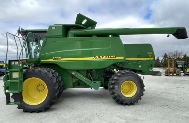 John Deere 9550 Combine Specs