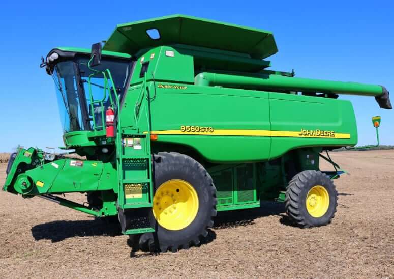 John Deere 9560 STS Combine Specs