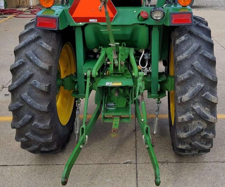 John Deere 970 Tractor Rear PTO and 3-Point Hitch