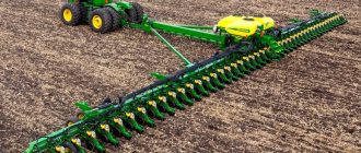 John Deere DB120 - World's Largest Planter