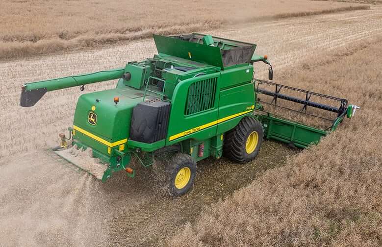 John Deere T670 Combine Dimensions