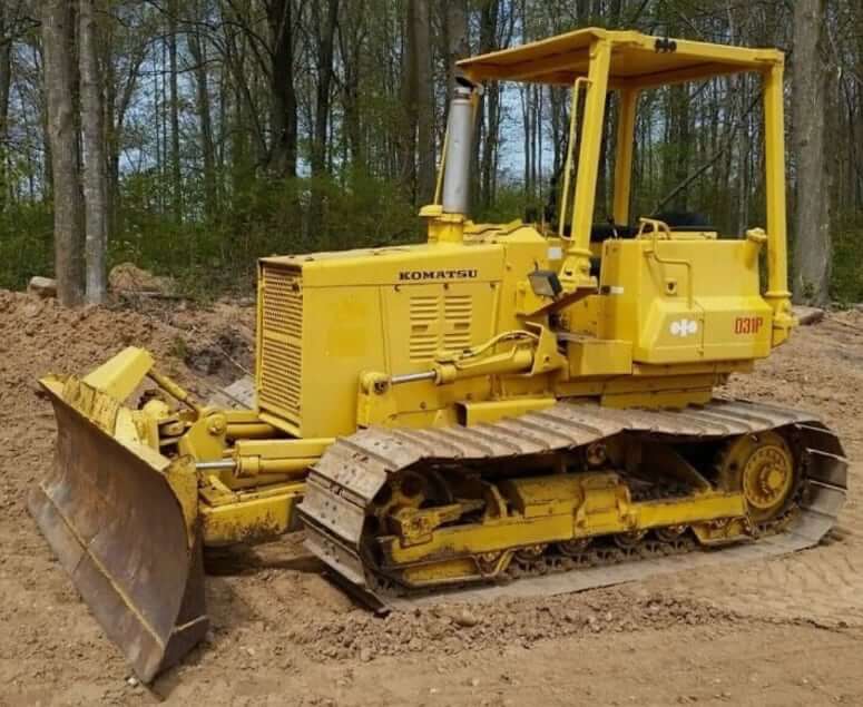 Komatsu D31P-17 Dozer Specs