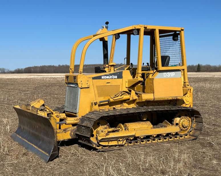 Komatsu D31P-20 Dozer Specs