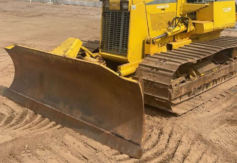 Komatsu D37P-5 Dozer Powertrain Specs