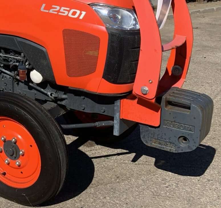 Kubota L2501 Tractor Weights