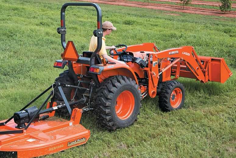 Kubota L2501 Tractor Rear PTO